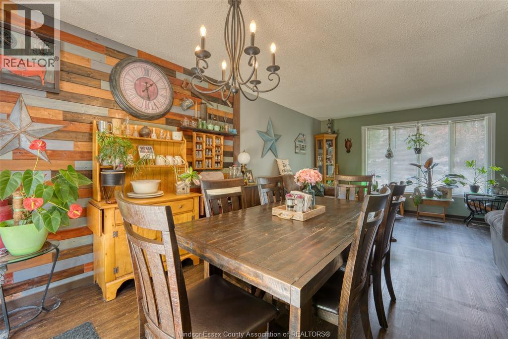 Photo 7 of 252 Arthur, Harrow ON