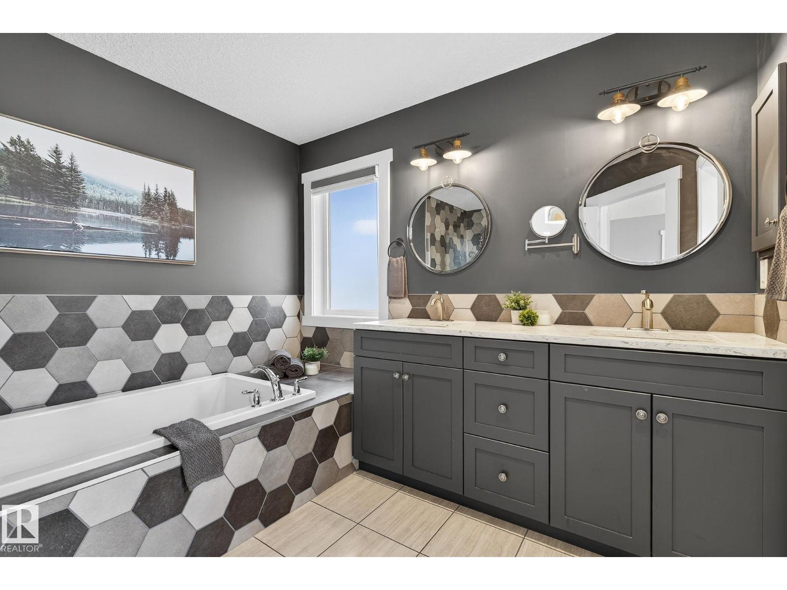 Photo 73 of 1416 161 St Sw, Edmonton AB