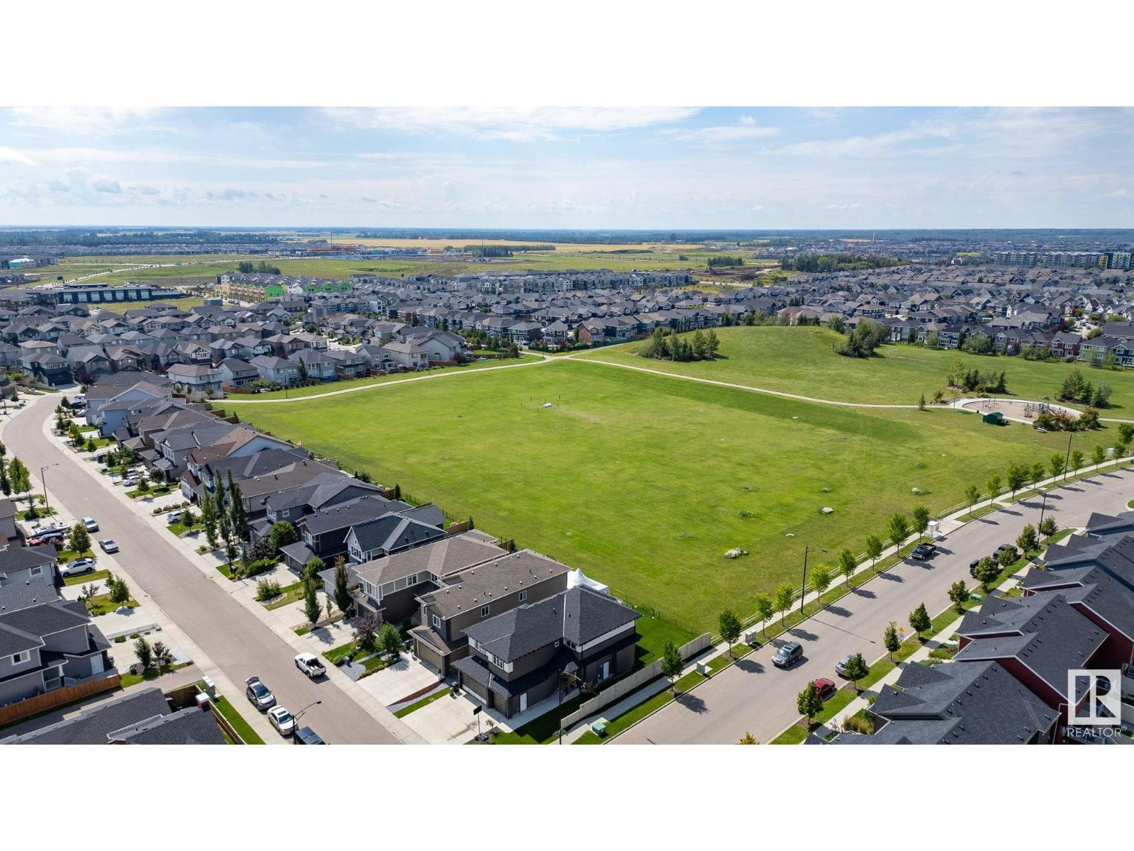Photo 5 of 1416 161 St Sw, Edmonton AB