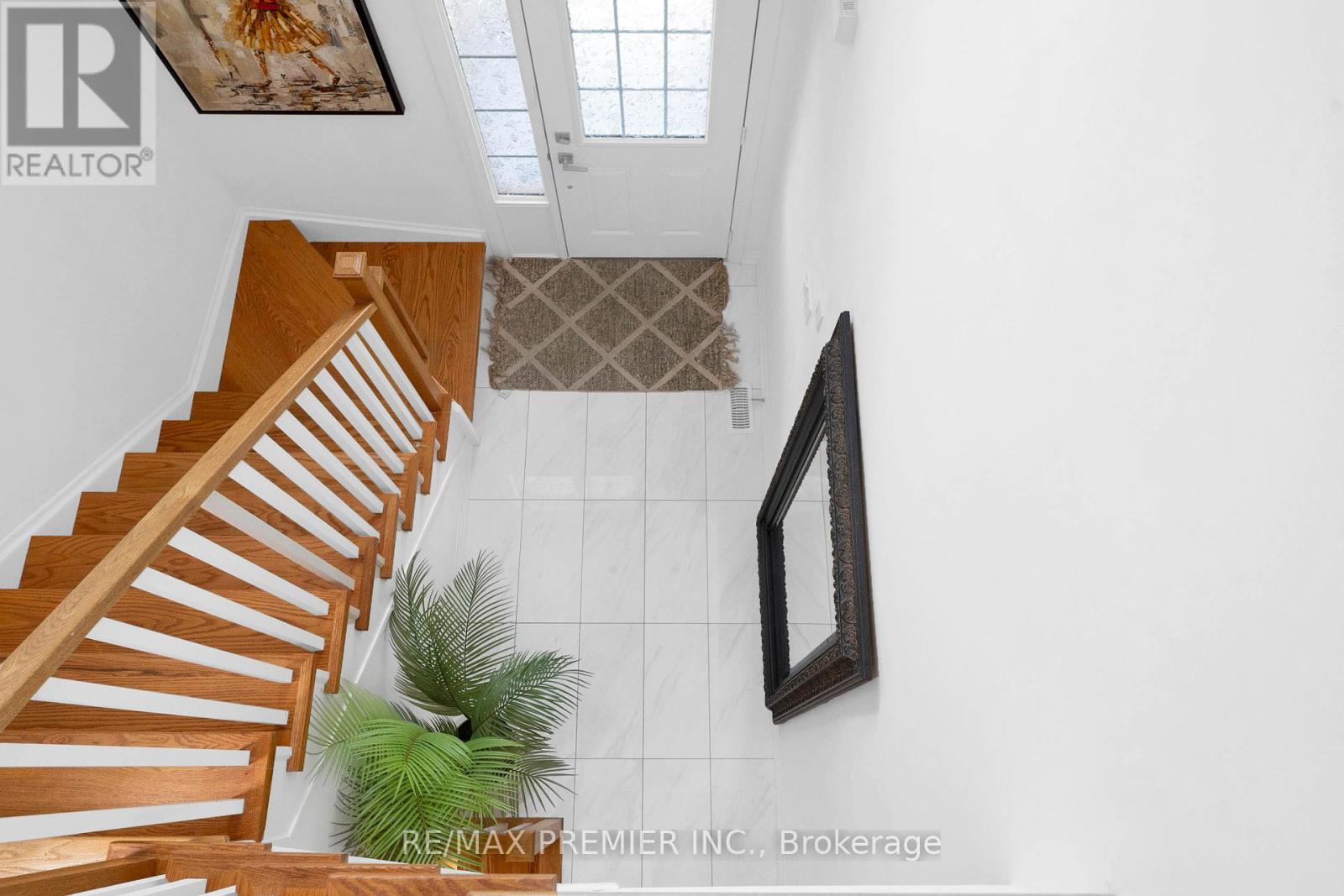 Photo 11 of 87 Casserley Crescent, New Tecumseth ON