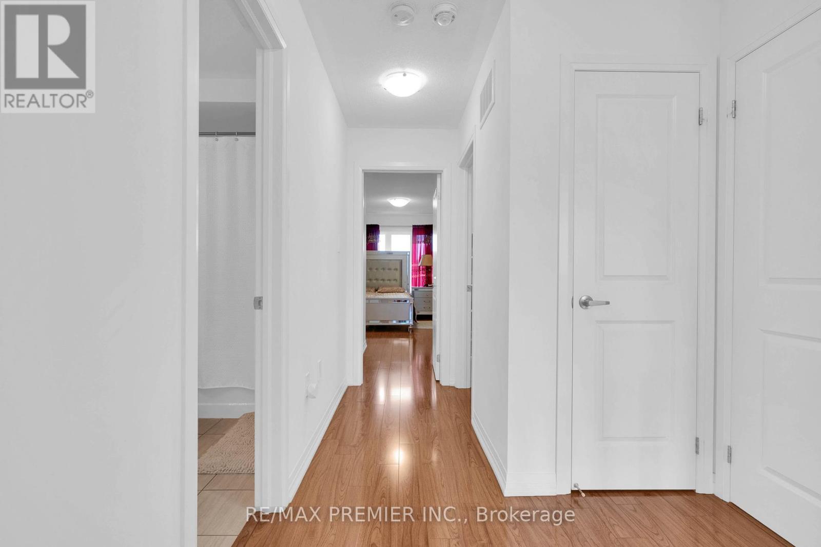 Photo 25 of 87 Casserley Crescent, New Tecumseth ON