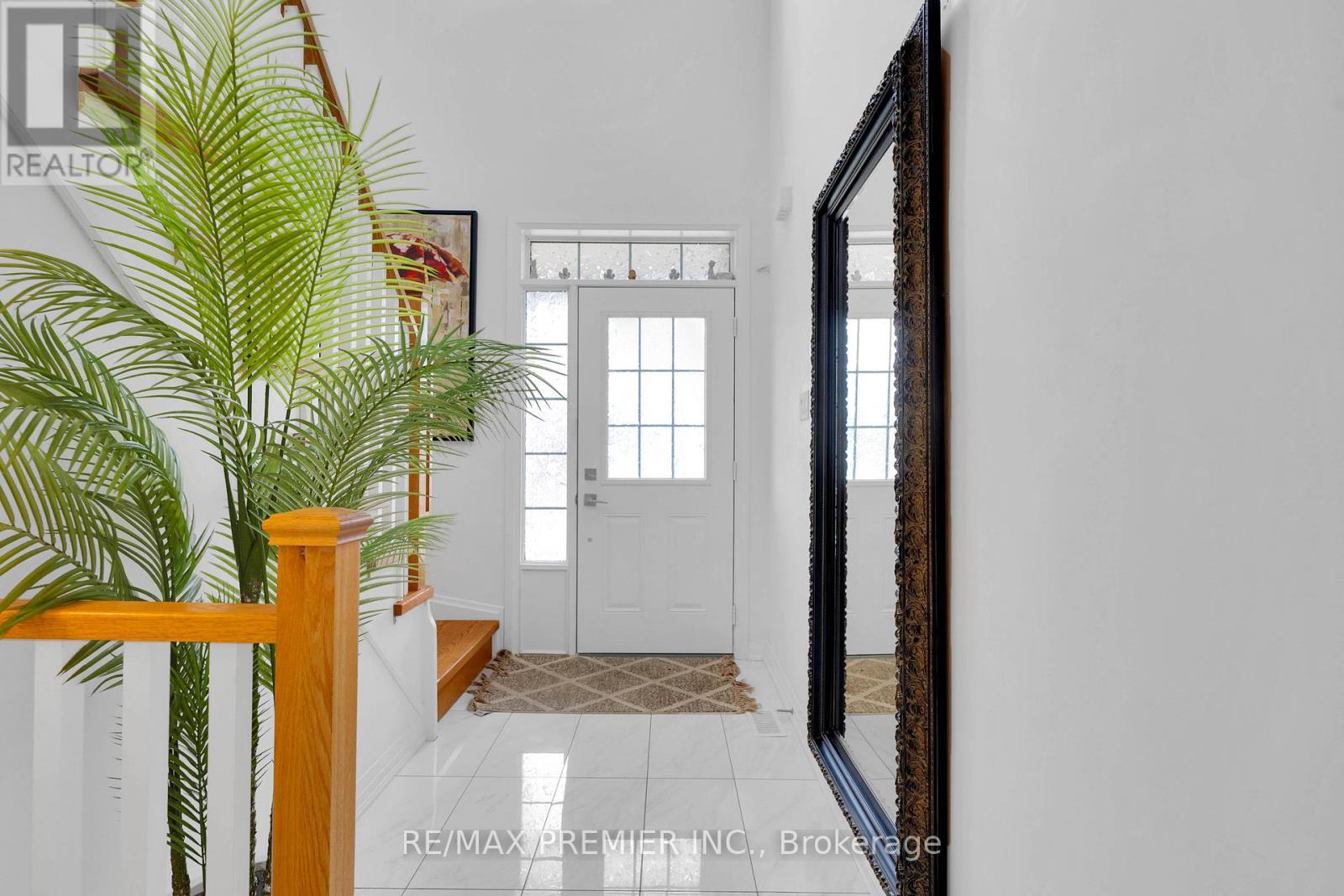Photo 35 of 87 Casserley Crescent, New Tecumseth ON