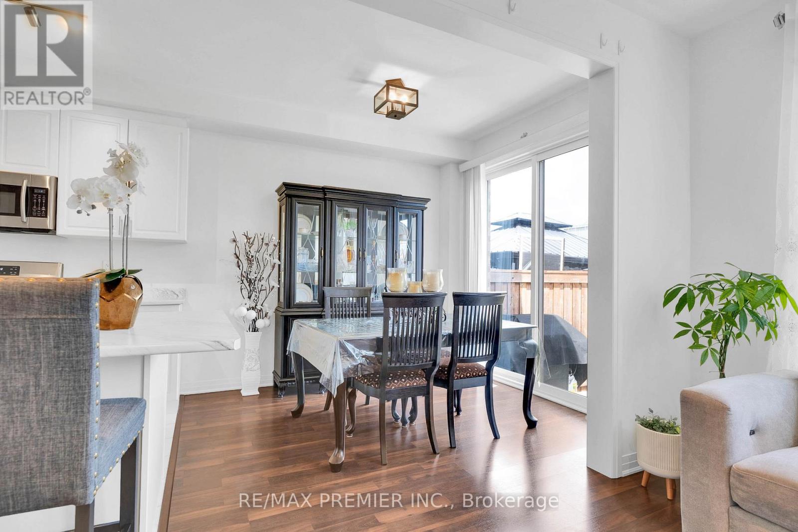 Photo 26 of 87 Casserley Crescent, New Tecumseth ON