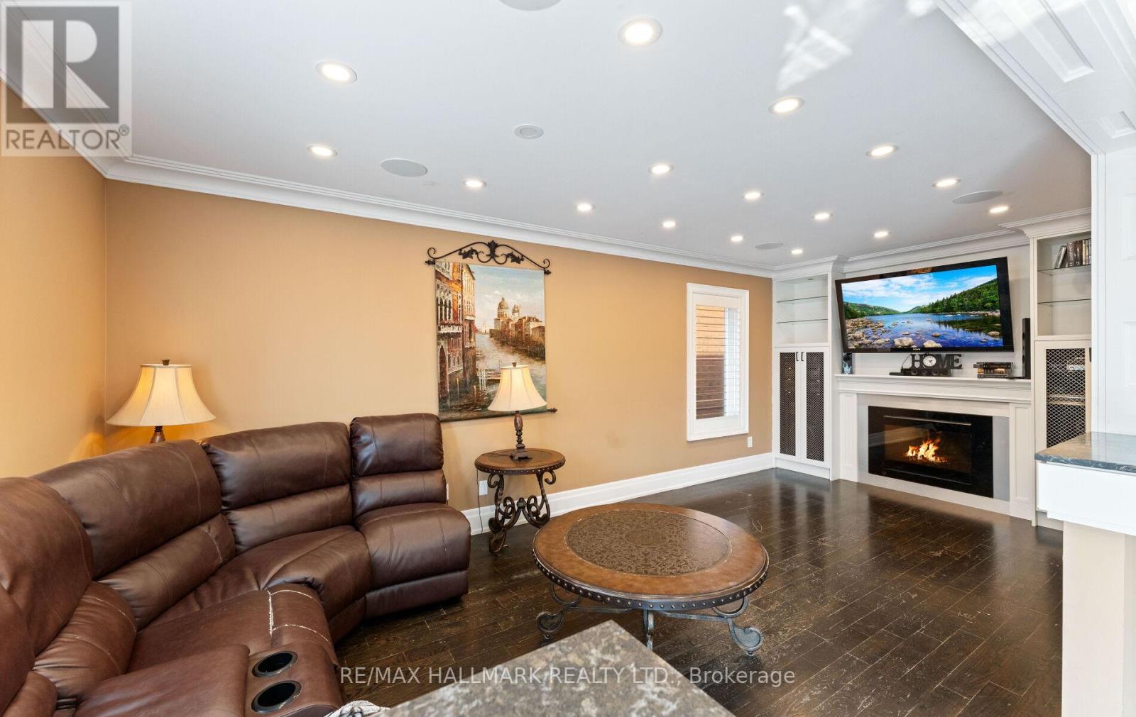 Photo 28 of 287 Andy Crescent, Vaughan ON