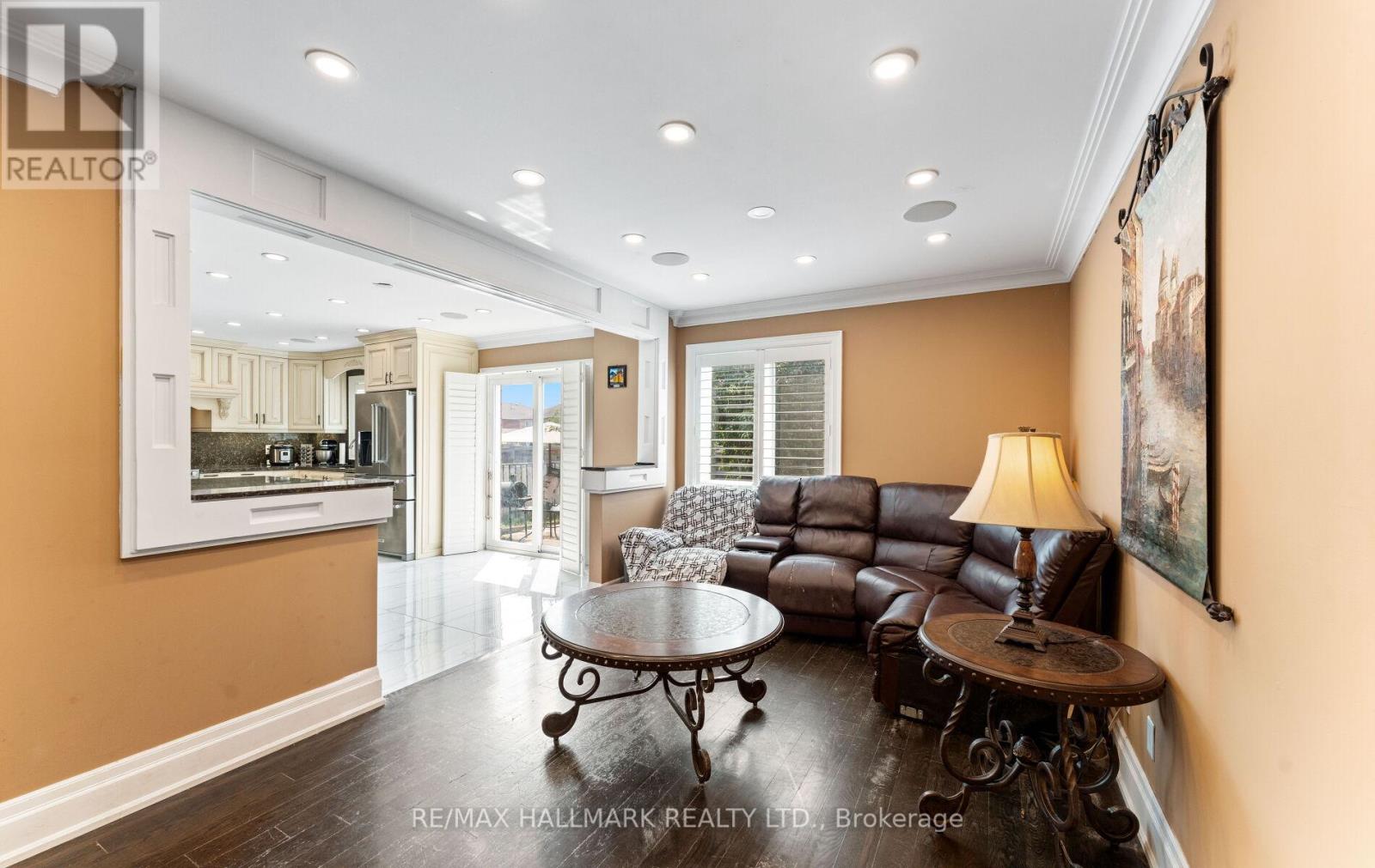 Photo 45 of 287 Andy Crescent, Vaughan ON