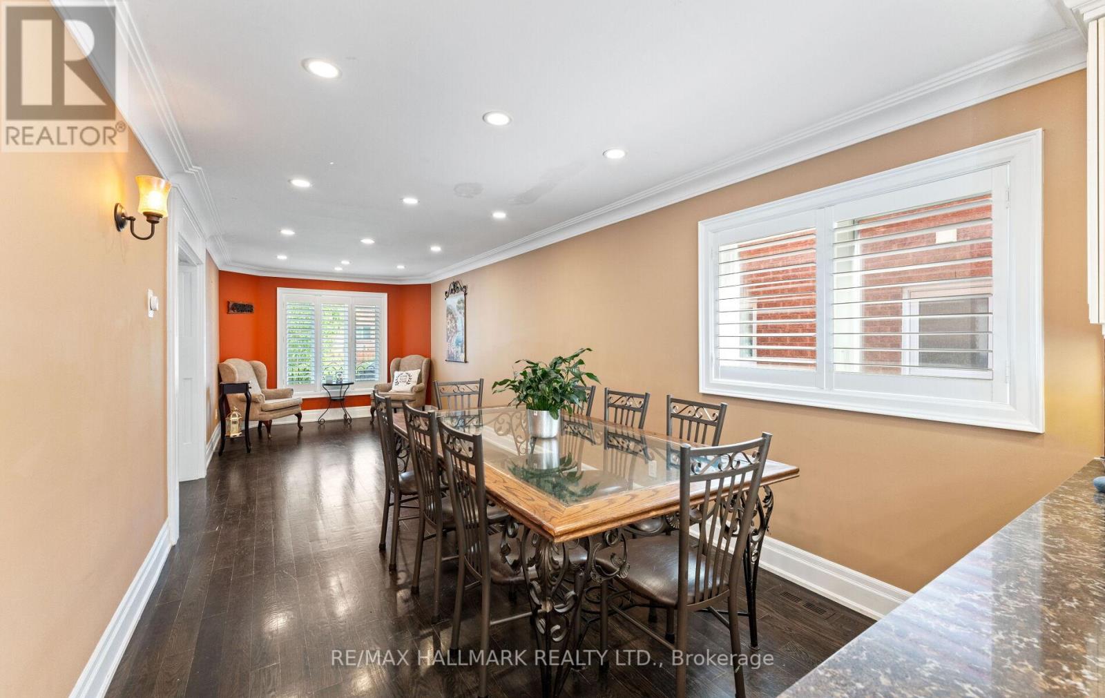Photo 13 of 287 Andy Crescent, Vaughan ON