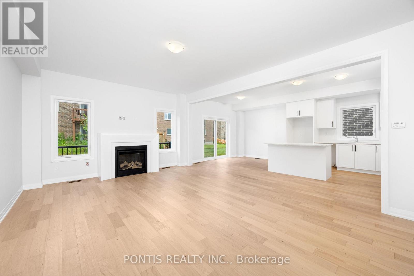 Photo 10 of 1406 Stovell Crescent, Innisfil ON