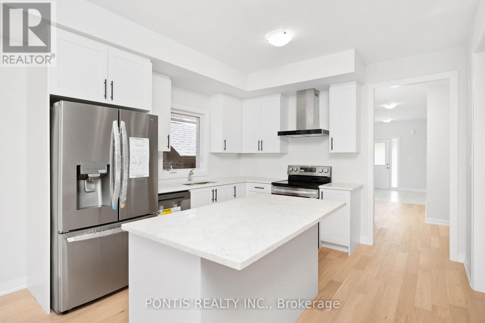 Photo 30 of 1406 Stovell Crescent, Innisfil ON