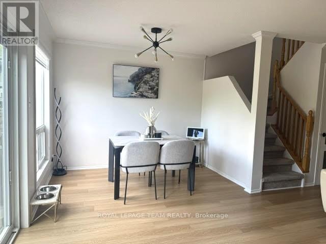 Photo 18 of 19 Armadale Crescent, Ottawa ON