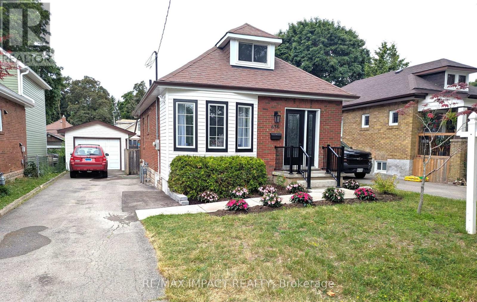 Photo 30 of 636 Christie Avenue, Oshawa ON