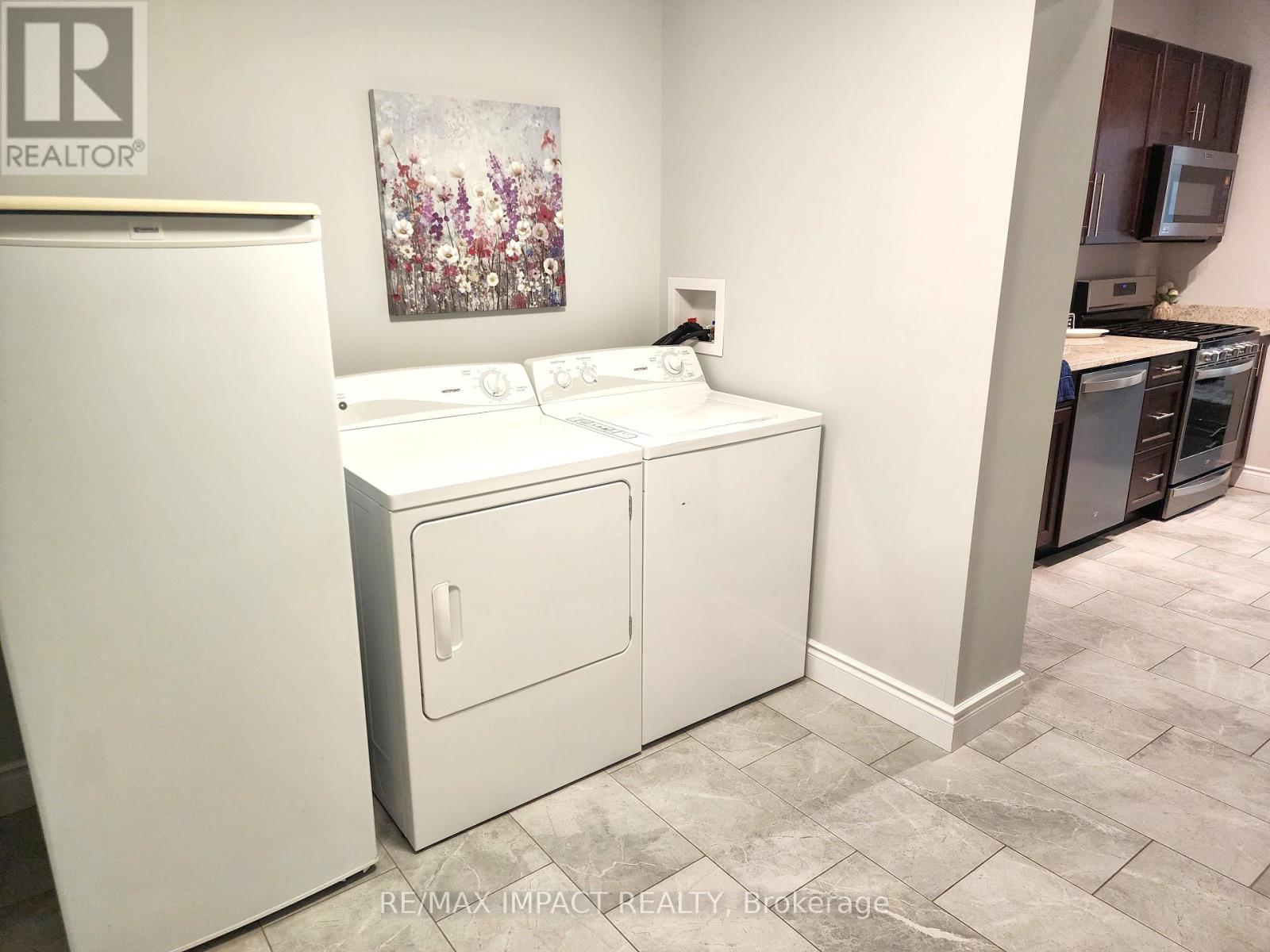 Photo 8 of 636 Christie Avenue, Oshawa ON