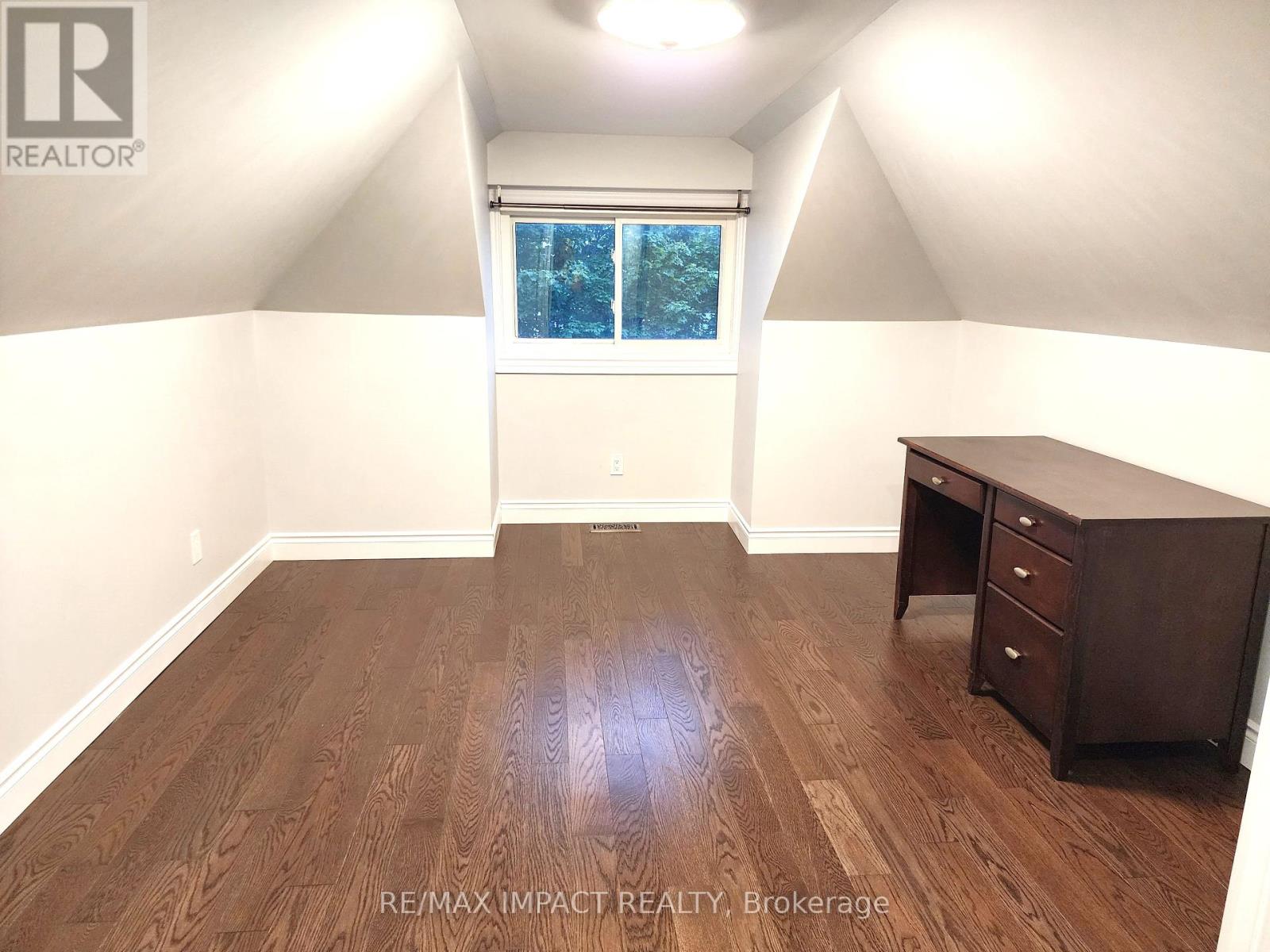 Photo 7 of 636 Christie Avenue, Oshawa ON