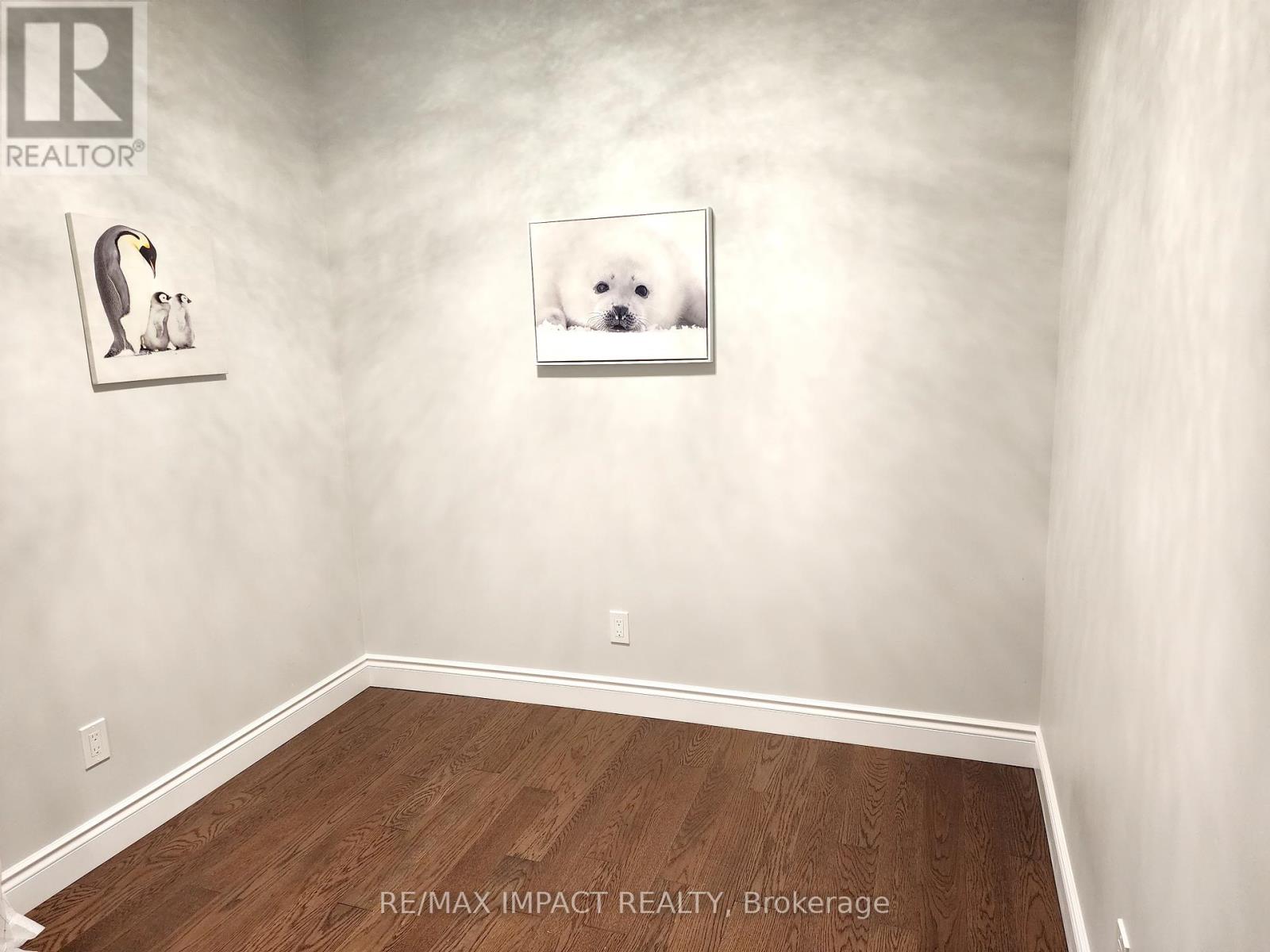 Photo 37 of 636 Christie Avenue, Oshawa ON