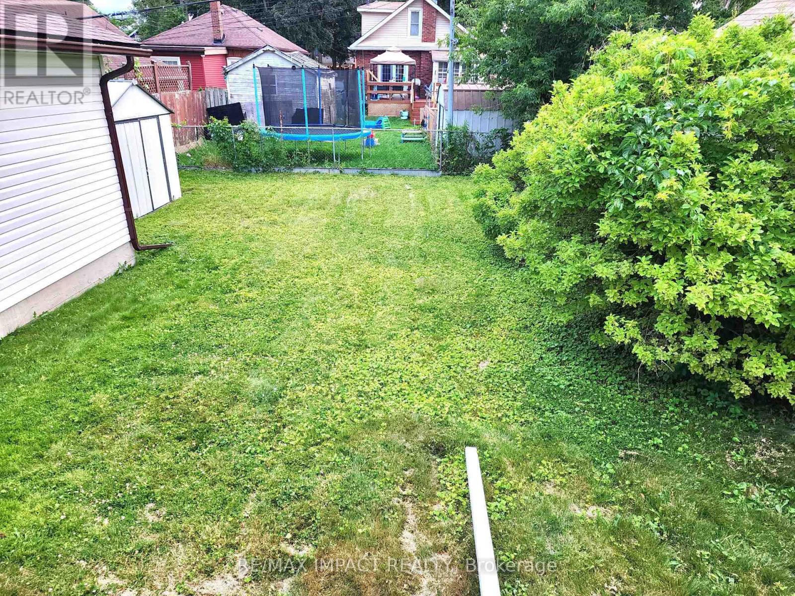 Photo 4 of 636 Christie Avenue, Oshawa ON
