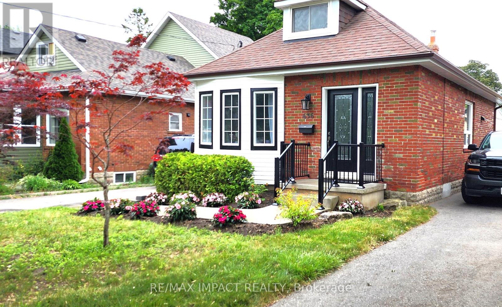 Photo 15 of 636 Christie Avenue, Oshawa ON