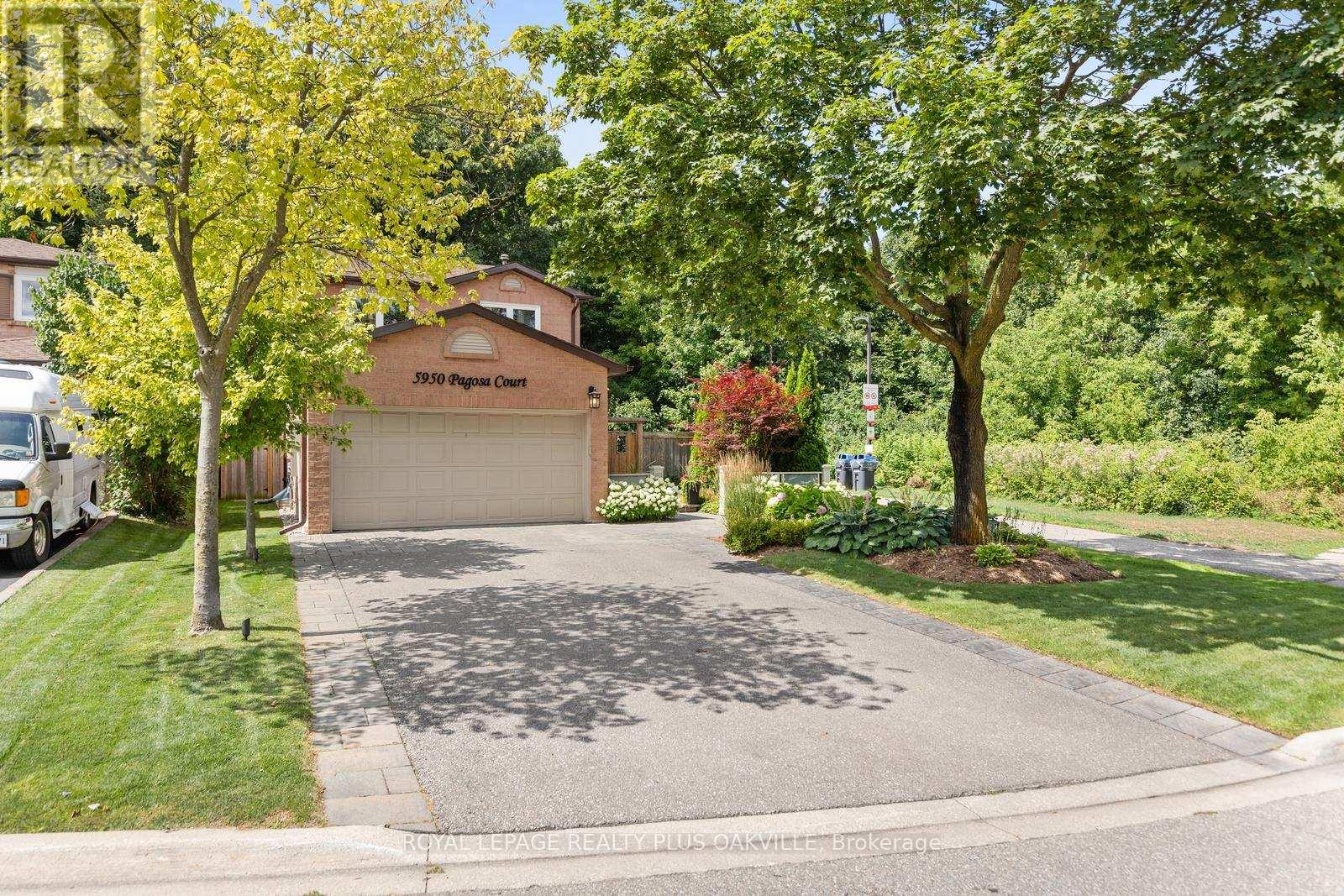 Photo 1 of 5950 Pagosa Court, Mississauga ON