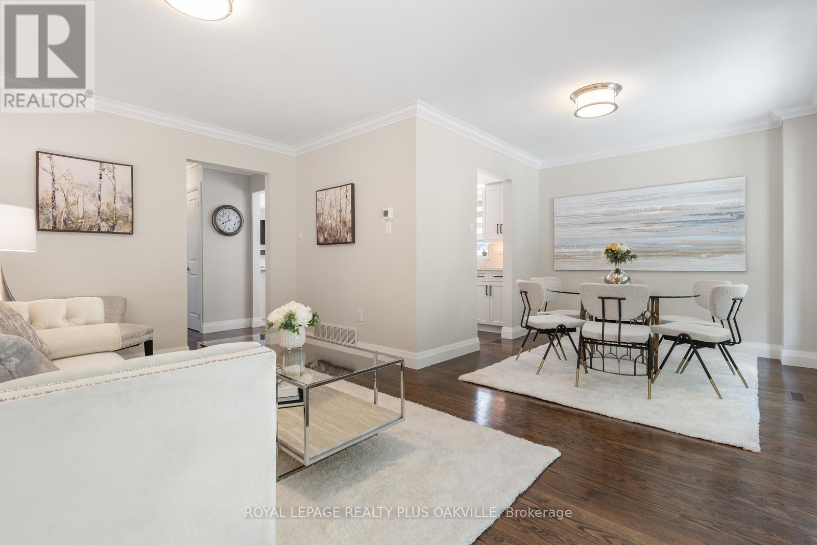 Photo 12 of 5950 Pagosa Court, Mississauga ON