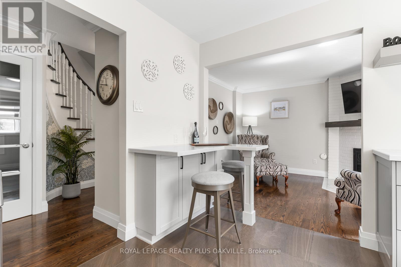 Photo 14 of 5950 Pagosa Court, Mississauga ON