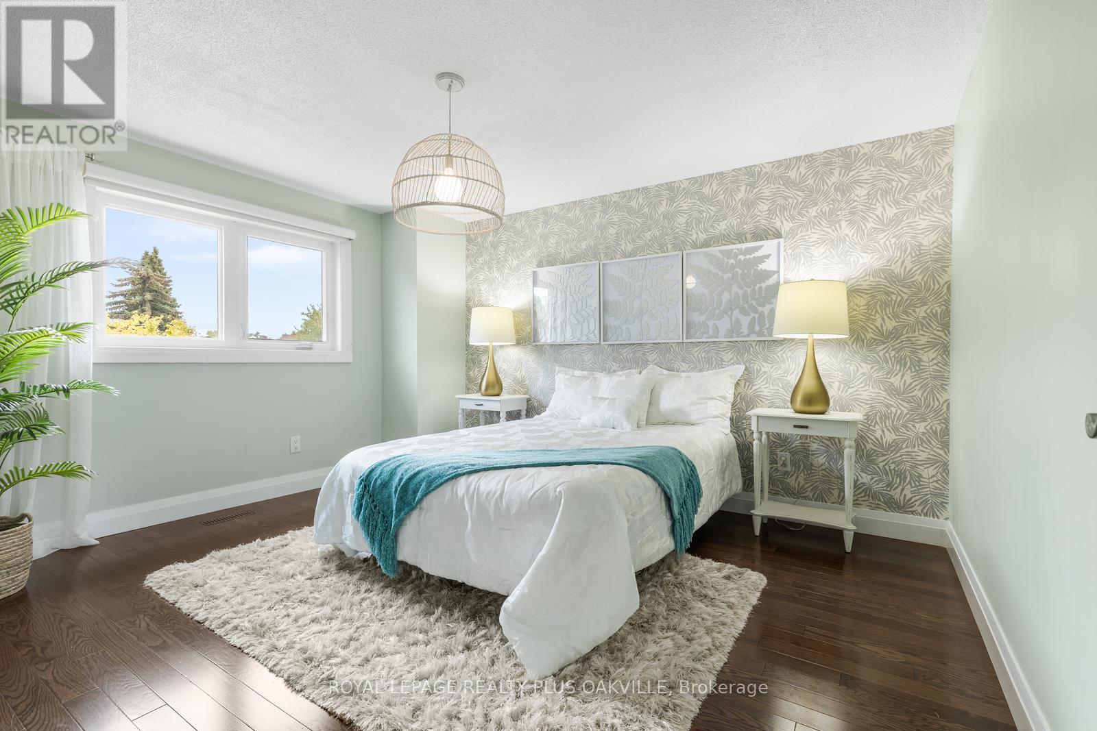 Photo 23 of 5950 Pagosa Court, Mississauga ON