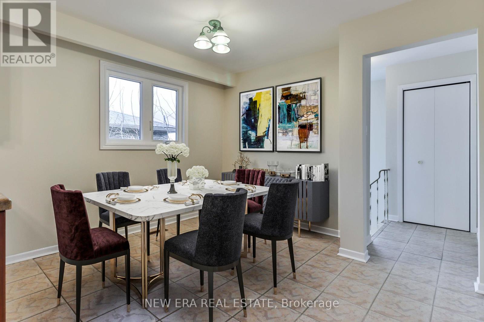 Photo 27 of 2559 Kingsberry Crescent, Mississauga ON