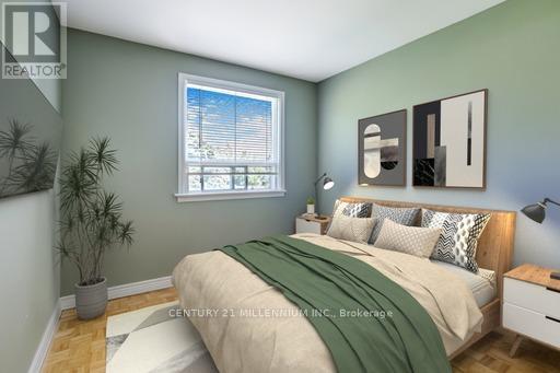 Photo 1 of 10 Greenwood Crescent, Brampton ON