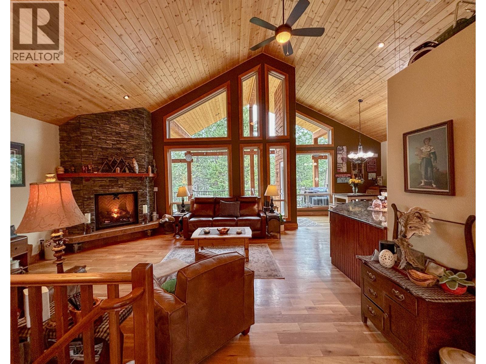 5938 COLUMBIA LAKE Road, Fairmont Hot Springs