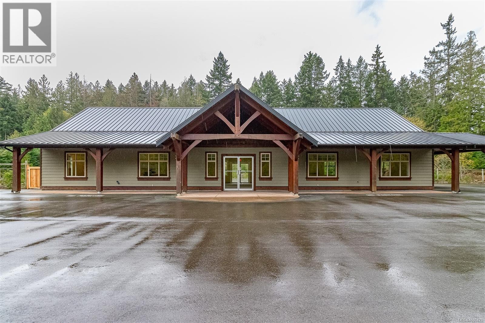 Photo 29 of 230 Rupert Rd E, Qualicum Beach BC