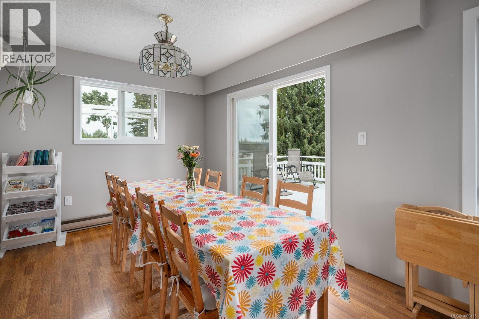 Photo 26 of 10872 Grandview Rd, Saltair BC