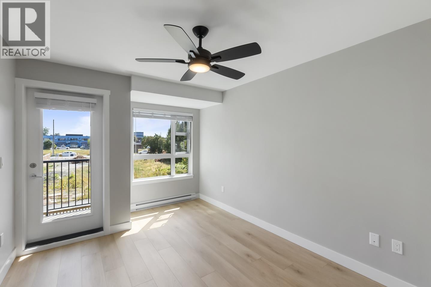 Photo 30 of 209 22562 121 Avenue, Maple Ridge BC