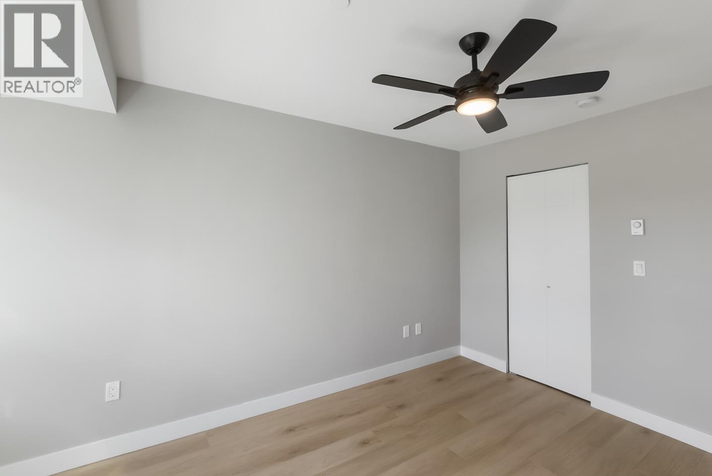 Photo 32 of 209 22562 121 Avenue, Maple Ridge BC