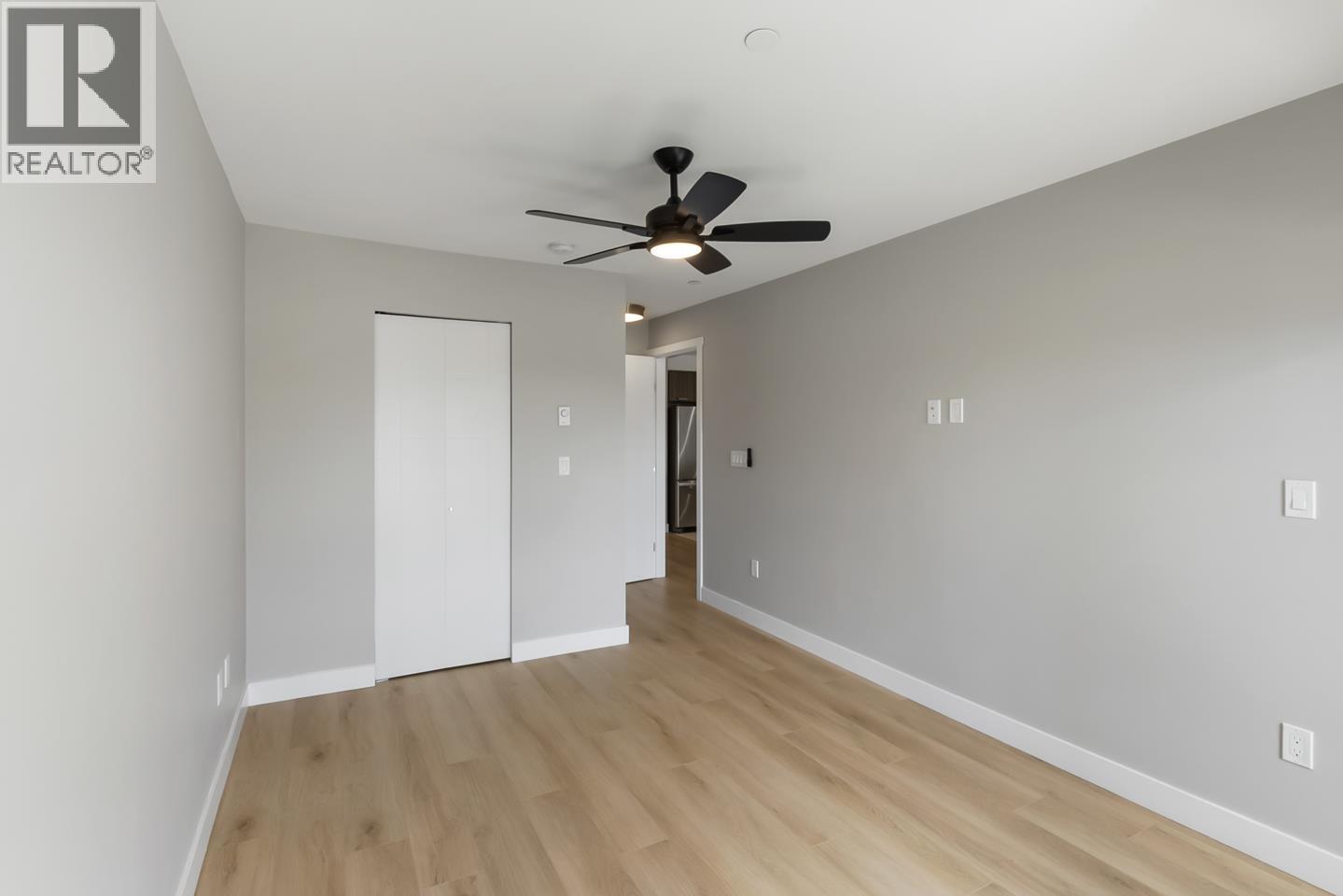 Photo 4 of 209 22562 121 Avenue, Maple Ridge BC