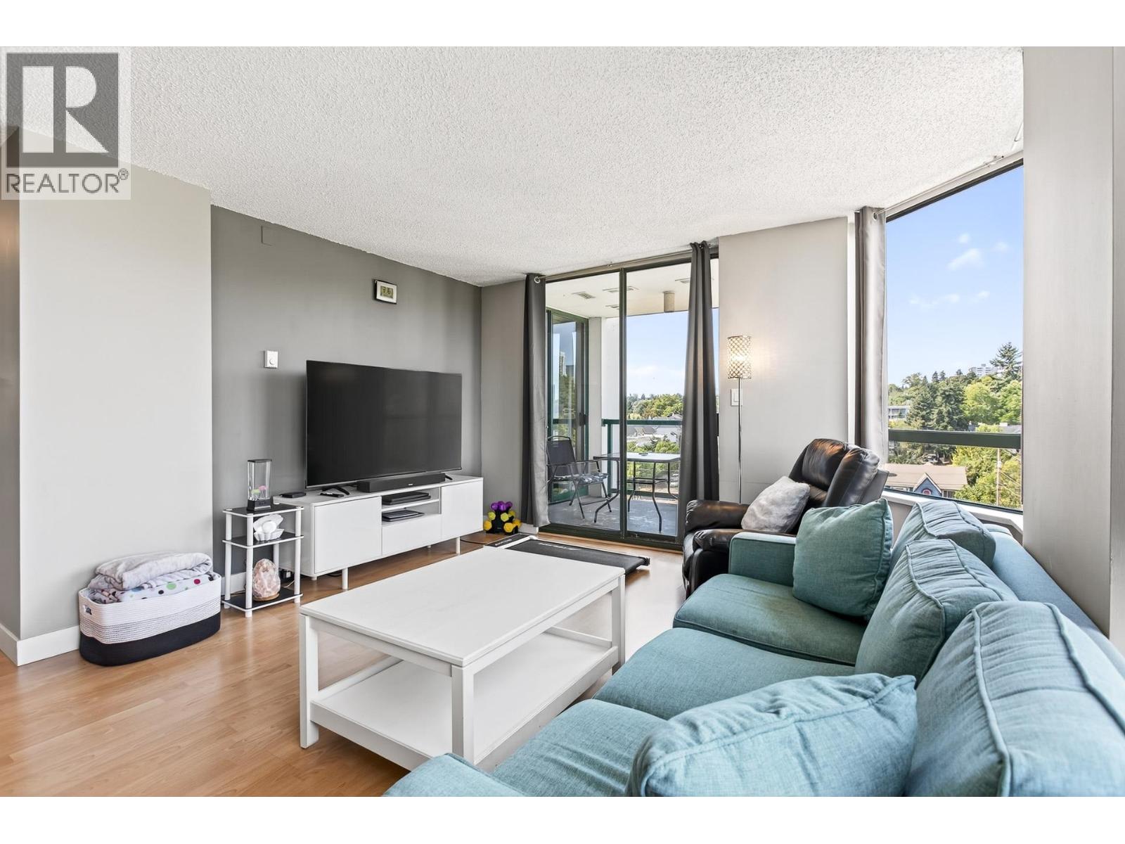 Photo 6 of 1106 121 Tenth Street, New Westminster BC