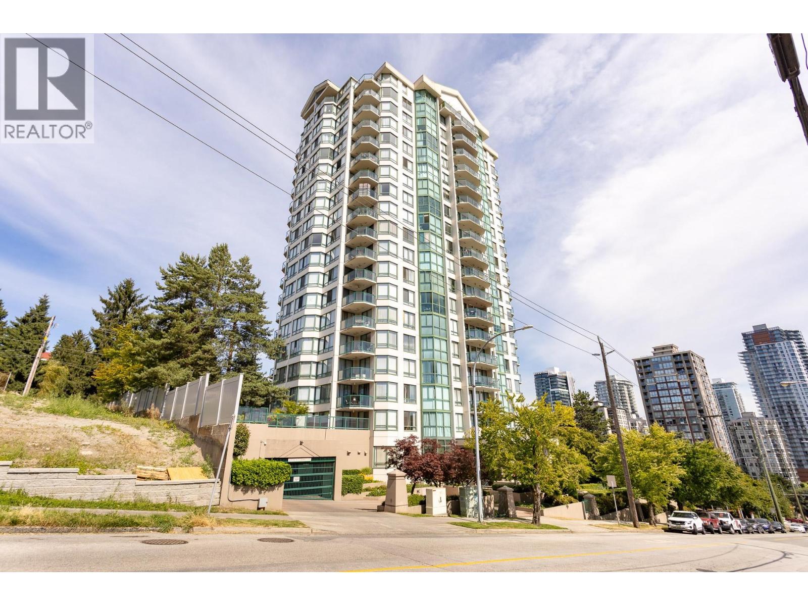 Photo 12 of 1106 121 Tenth Street, New Westminster BC