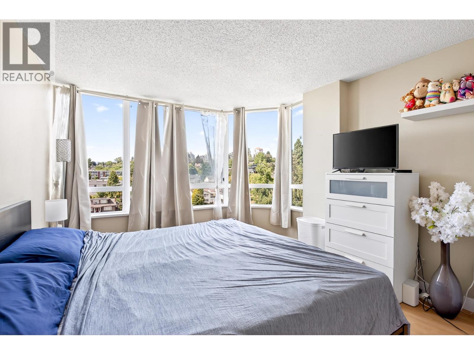 Photo 24 of 1106 121 Tenth Street, New Westminster BC