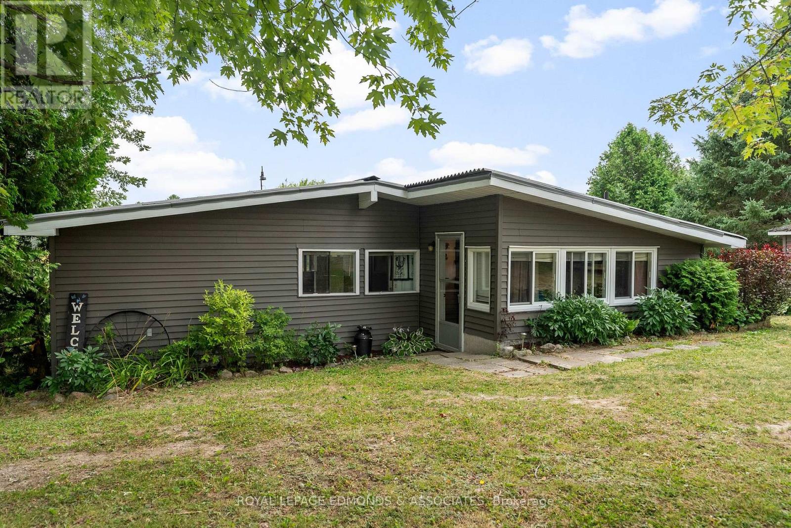 Photo 36 of 182 Greenway Drive, Whitewater Region ON