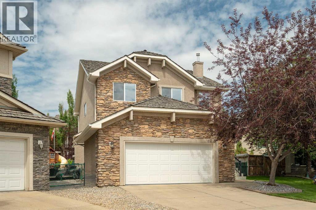 612 Royal Court NW, Calgary, Alberta