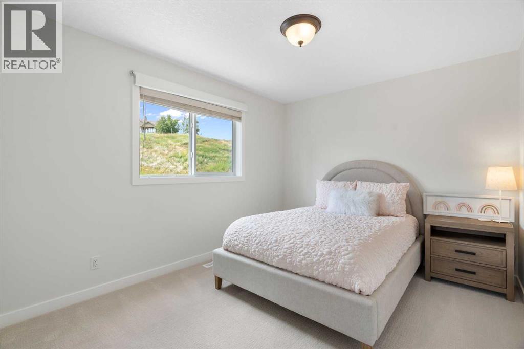 Single Family House for Sale in  Royal Court NW Royal Oak Calgary 
