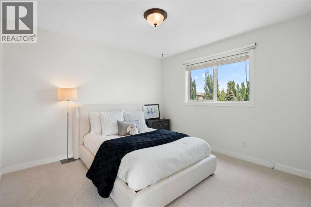Single Family House for Sale in  Royal Court NW Royal Oak Calgary 