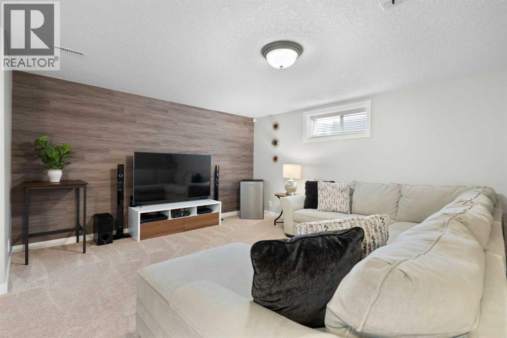 Single Family House for Sale in  Royal Court NW Royal Oak Calgary 