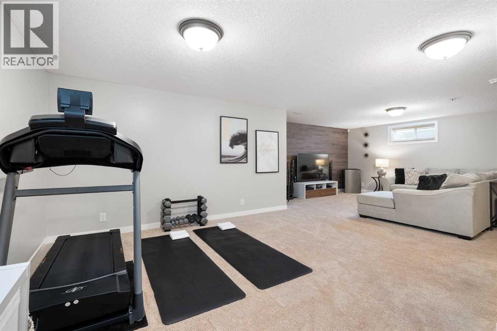 Single Family House for Sale in  Royal Court NW Royal Oak Calgary 