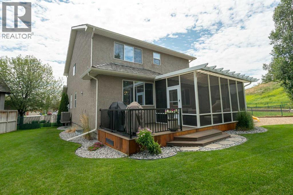 Single Family House for Sale in  Royal Court NW Royal Oak Calgary 