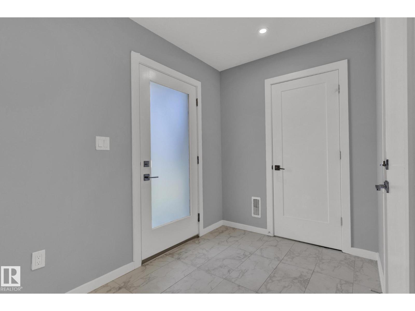 Photo 2 of 66 1304 Rutherford Rd Sw, Edmonton AB
