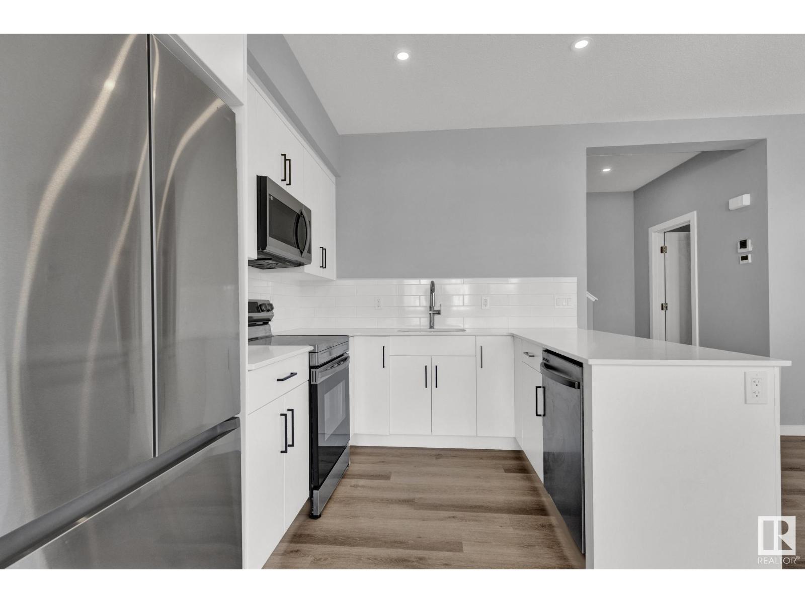 Photo 20 of 66 1304 Rutherford Rd Sw, Edmonton AB