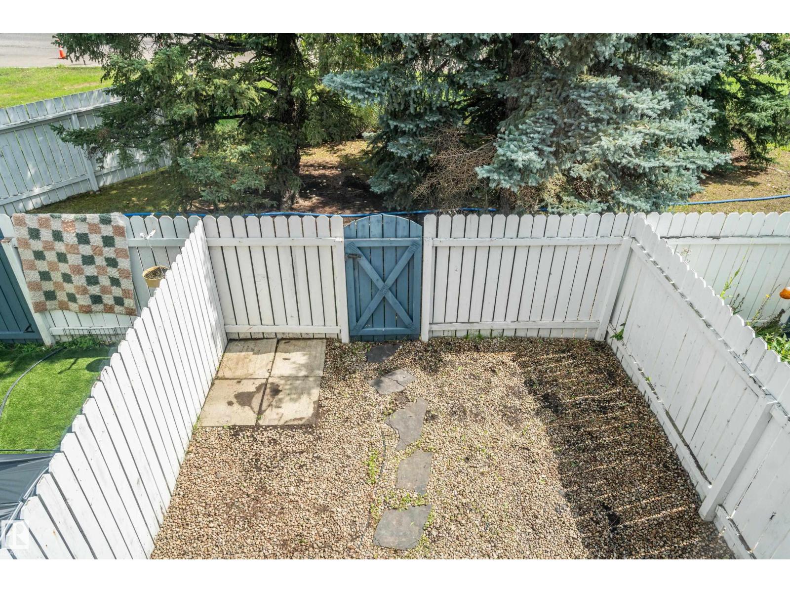 Photo 34 of 105 14707 53 Av Nw, Edmonton AB