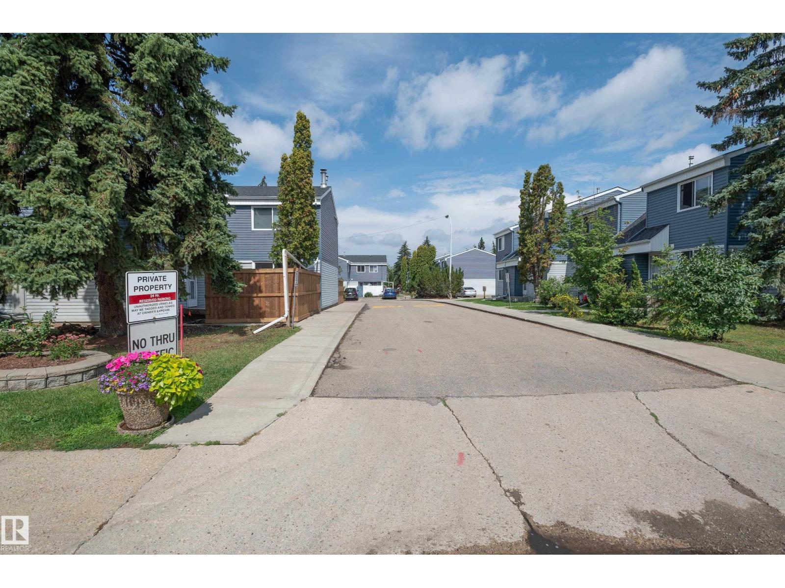 Photo 31 of 105 14707 53 Av Nw, Edmonton AB