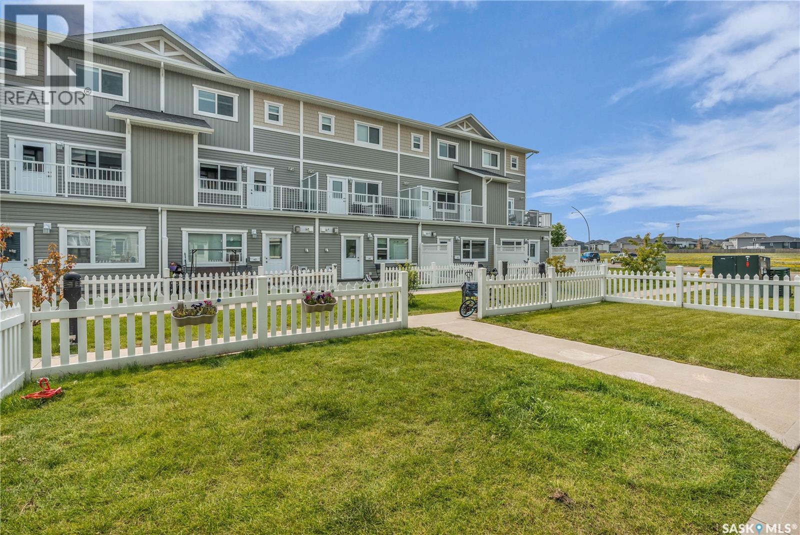 Single Family House for Sale in   Marlatte CRESCENT Saskatoon 