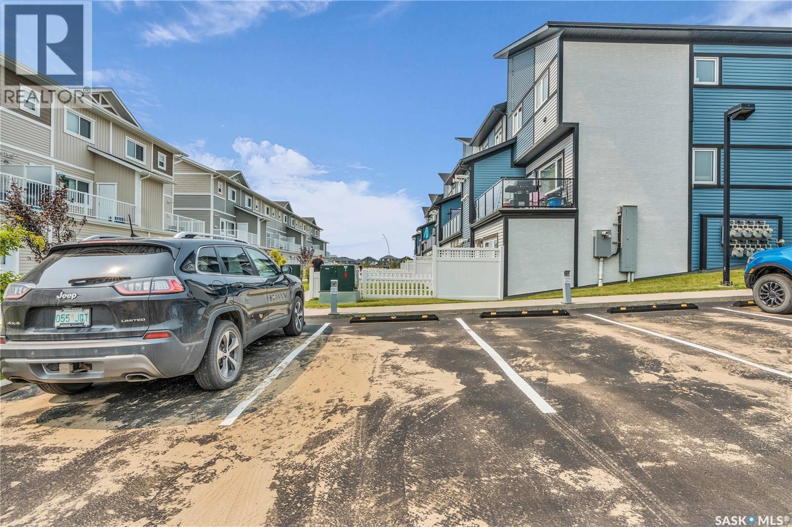 Single Family House for Sale in   Marlatte CRESCENT Saskatoon 