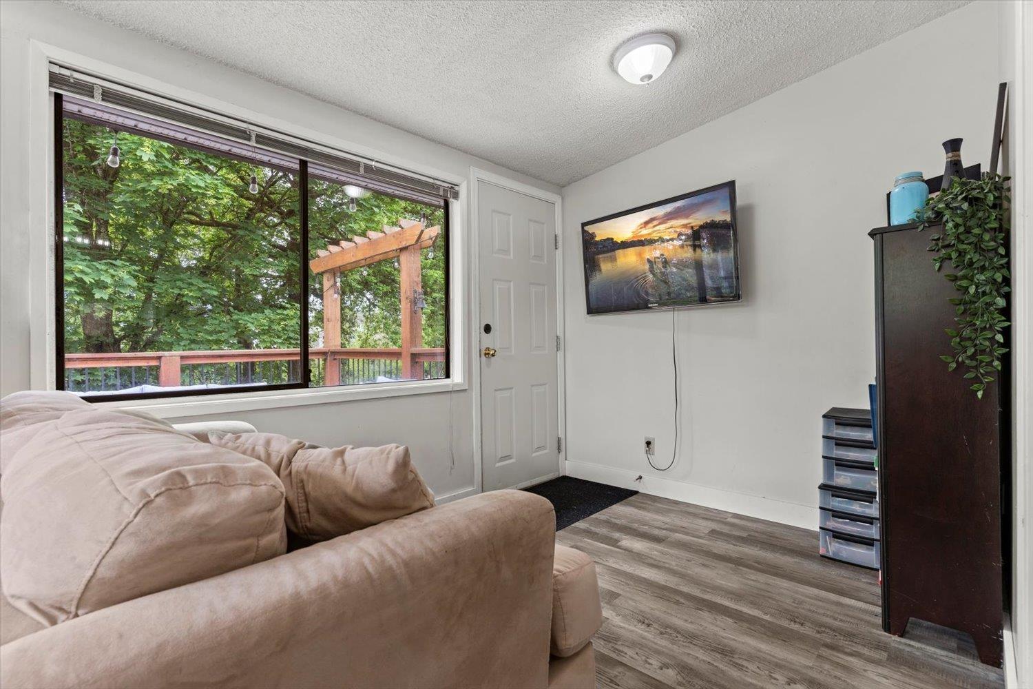 Photo 1 of 46120 Southlands Crescent Chilliwack Proper South, Chilliwack BC