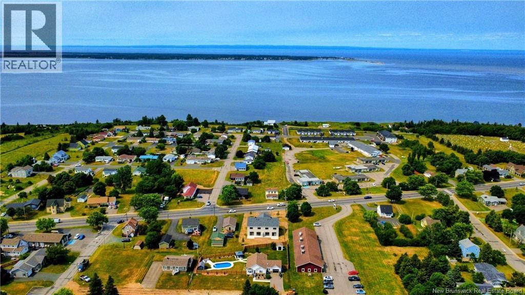 Photo 12 of 259 Rue Savard, Caraquet NB