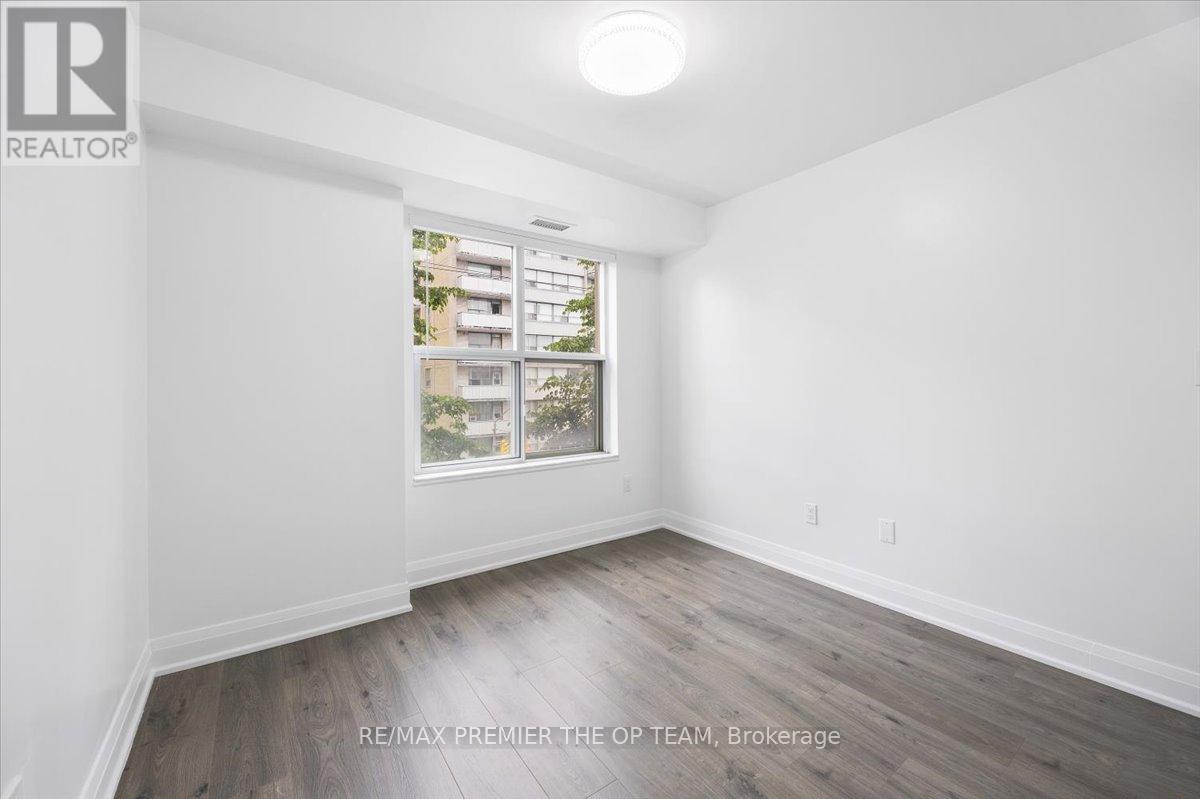 Photo 27 of 401 800 Spadina Road, Toronto ON